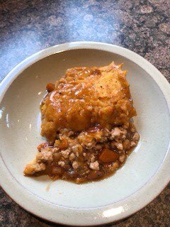 QUBPeopleFirst's tweet photo. Thanks to Edel and her daughter Zoe for the impressive pictures of their #CookingWithQueens creations! Turkey shepherds pie and a mint aero cheesecake for the whole family :)
#LoveQUBStaff https://t.co/1gz5kb5Lai