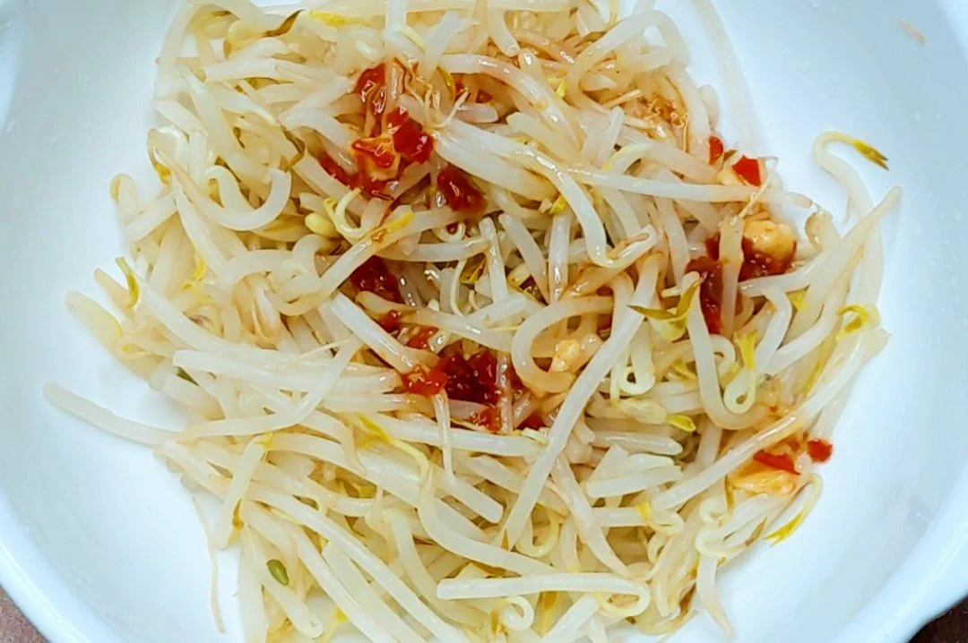 お酒をよく飲む人は是非！「もやし」を使った簡単お手軽おつまみレシピ！