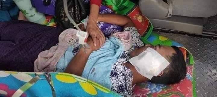 YarMoeAung3's tweet photo. A Karen couple was shot dead by a military man on their way home from fishing in Thee Ein village, Thaton.The woman is 5 months pregnant. 
#whathappeninginmyanmar 
#Sep4Coup 
#Thaton https://t.co/PzvaG6DnTJ