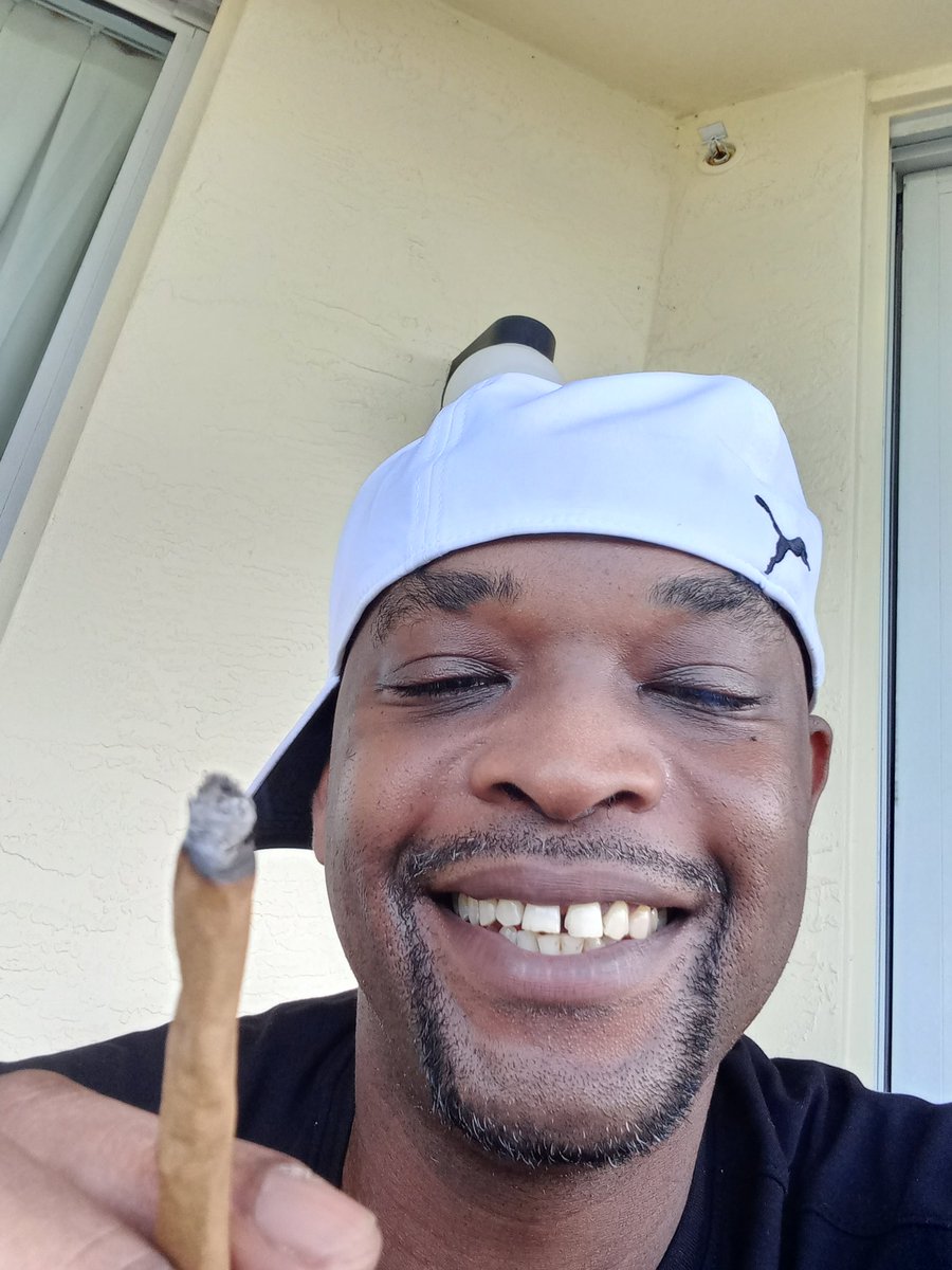 "MORNING vibes 😀🔥💨💨💨🚀it's smoke something Saturday 😎🔥💨💨💨🚀 #TERPS  <a href="/AmeriCannaBlunt/">AmericannaBlunt♡⁠˖</a> <a href="/AATFP/">Aviva&tFlyingPengins</a> <a href="/NorCalStoner420/">★Mary★</a> @FashioncraftRNT <a href="/ImagineThis704/">Imagine This!</a> <a href="/AlluraBrites/">×º°”˜ 𝓫𝓡𝔦ⓣέ ᵉч𝔢𝓢 ˜`”°º×</a> <a href="/stoneteacher420/">+StoneTeacher420🇵🇷AKA(TEACH420)💚</a> <a href="/Sunalei2/">Sunalei Hutsilvha ✌️💚🌬️</a> @herbalinfuser @OldDominionFarm <a href="/nyhardhat1/">Tony (aka PopsaBlaze) and Cindy</a> @CannakittyTitty