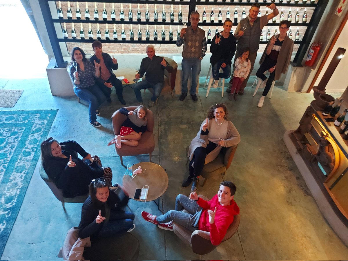 Paul van Niekerk tweet media