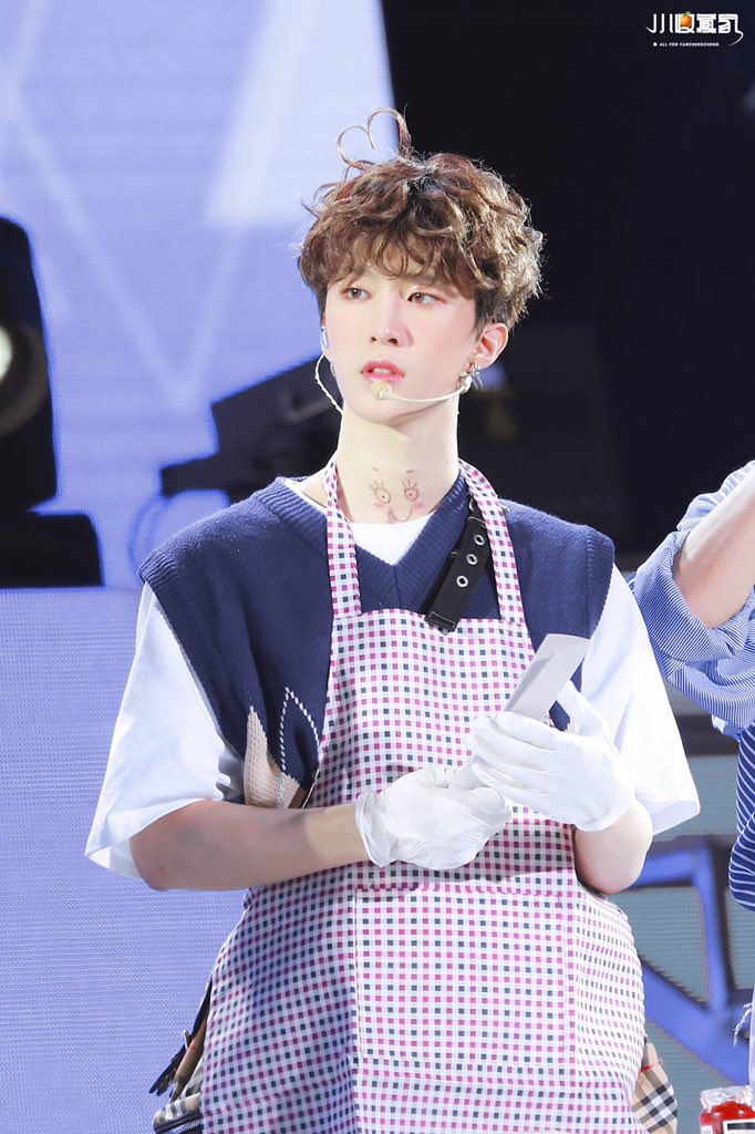 chengxingss's tweet photo. chengcheng's heart hair 🤍

#FanChengCheng #范丞丞 https://t.co/Gmf9eZLEnH