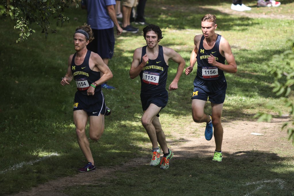 UMDearbornXC's tweet photo. Good luck to our men’s team as they take on the Calvin invite today in Grand Rapids! Go Blue!〽️〽️ https://t.co/sodaYnfc8p