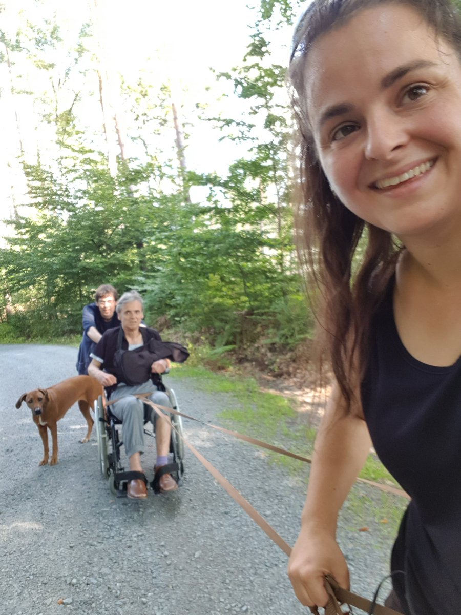 MarionFiedlerTN's tweet photo. Hiking with my Dad and saxophone player... and Bagheera doesn't have to pull 😊 #treatseniorskindly #adventurewithfriends #familymatters #sporty #outdoorsy https://t.co/gSho01hFAo