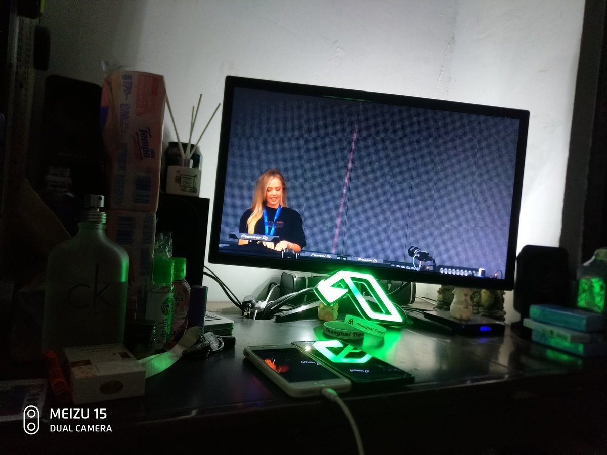 stephenluke__'s tweet image. push the button from china#ABGT450#above&amp;amp;beyond