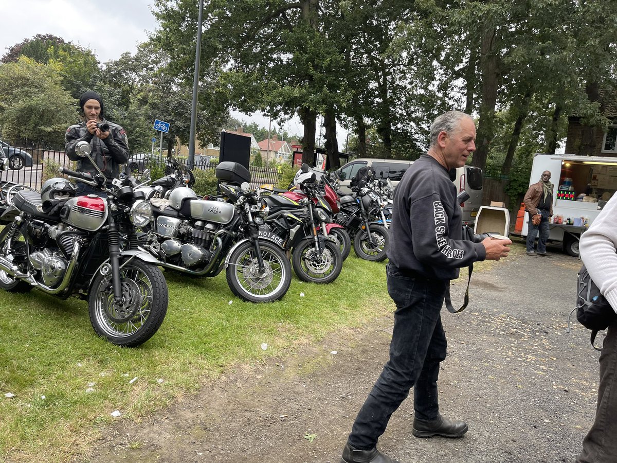bishnug58's tweet photo. The #56thmayor attended Ace Cafe 27th Annual Reunion event the motorcycle 59 club the https://t.co/iR4ZtbZ8Kg for more information & joining @LBofHounslow https://t.co/LytZegfku3