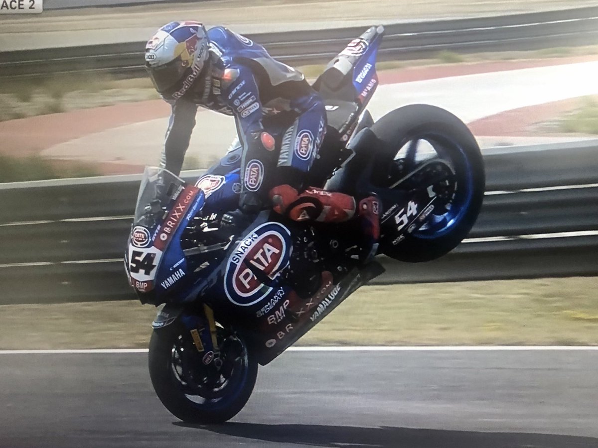 Als je zo een race kan finishen heb je marge! 🎉👊🏼👍🏼💪🏼 #FRAWorldSBK <a href="/toprak_tr54/">7oprak</a> <a href="/Eurosport_NL/">Eurosport Nederland</a>