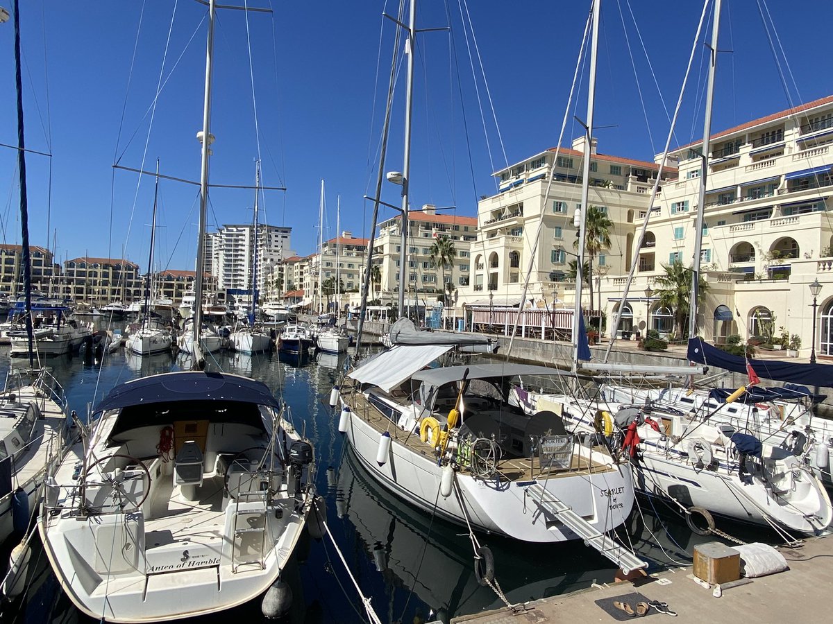 AndrewBelfitt's tweet photo. Love this place. Fantastic day walking around #Gibraltar 😎🇬🇮 https://t.co/zIrMltxwdZ
