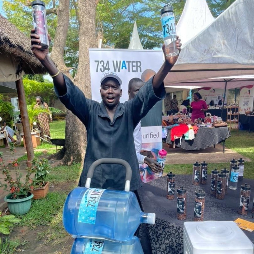 734 Coffee tweet media