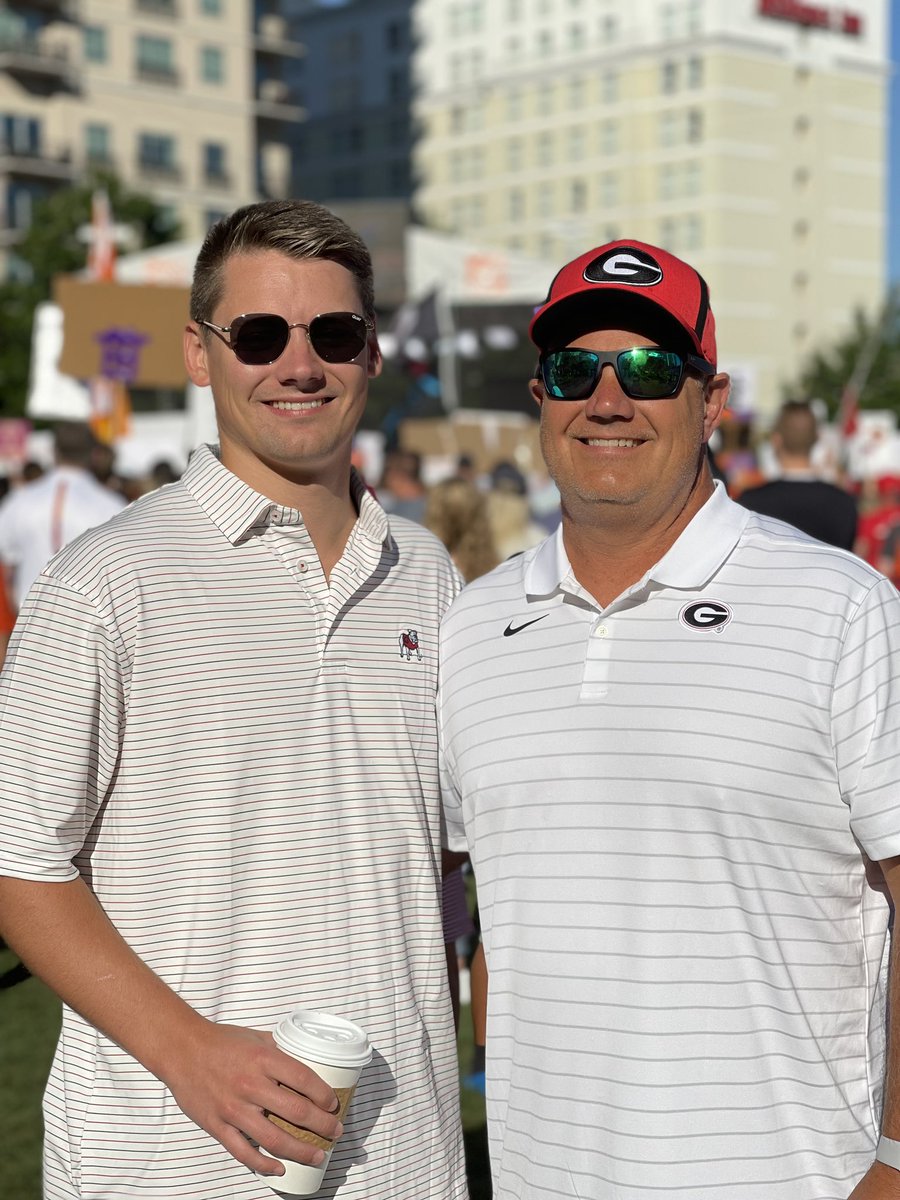 RandyMarion30's tweet photo. GameDay!!! Let’s go DAWGS‼️ https://t.co/vzxN2jRbxO