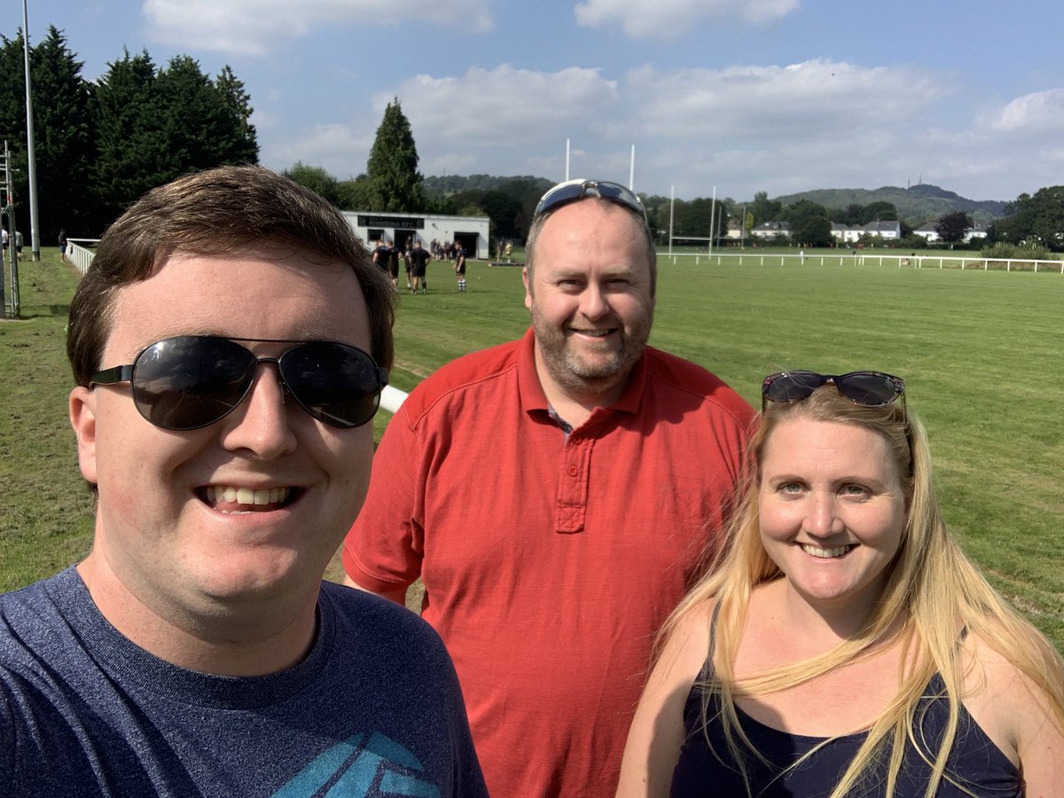 TSchmoozers's tweet photo. Schmoozers day out. No. @Cardiff_RFC  game today so off to @RhiwbinaRFC vs @stpetersrfc  #Schmoozersontour #Rugbyfamily #Localrugby 🔵⚫️@Jdelve3 @Laura_Jayne_22_ @L3gend_1 https://t.co/FSy8qHCUrm