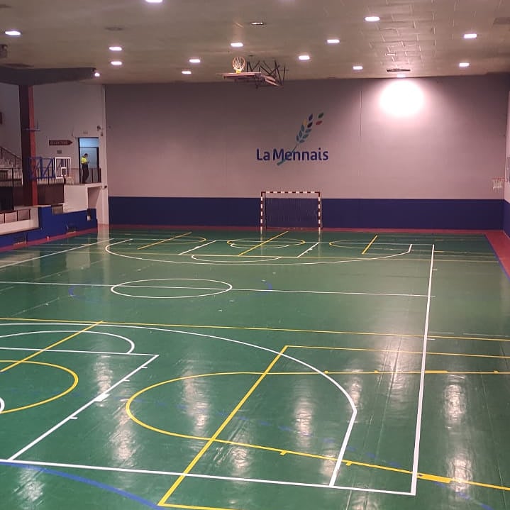 SantutxuFutsal's tweet photo. Primera semana de entrenamiento finalizada ✅💪🏻

Tanto el equipo cadete como el equipo senior entrenaron el miércoles y el viernes, y hoy terminaron la semana con un entreno conjunto.

Esto ya está en marcha 👏🏻🔥

#D4SantutxuFS #Texmo #BarFox https://t.co/gzIe2y911m