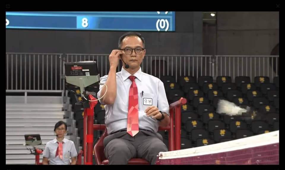 thisisipgkik's tweet photo. Pensyarah IPGKIK, En. Teo Kian Joo mengadili perlawanan Badminton Perseorangan Wanita Akhir (SU5) dalam Sukan Paralimpik Tokyo 2020, bersiaran secara langsung di Astro Arena 801, 4 September 2021. https://t.co/hXKMga62gm