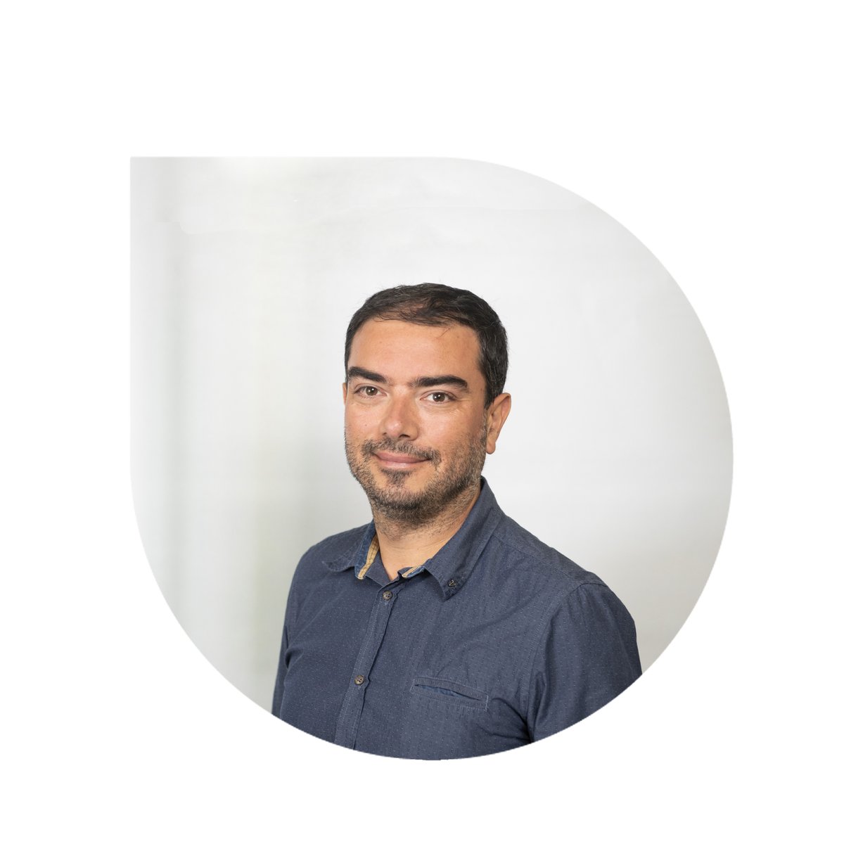 resilienceRI's tweet photo. #RESILIENCE creates bridges among otherwise disconnected areas of #ReligiousStudies. It has allowed me to exit my academic comfort zone, in turn inspiring my own #research in the #JewishStudies.
Alessandro Grazi from @IEG_Mainz
#resilienceRI #RESILIENCEFridayQuote #H2020 https://t.co/HV8PnJVlBn