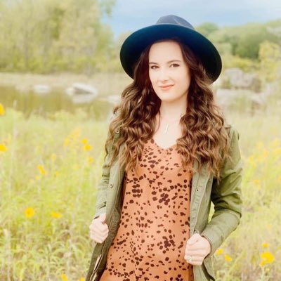 lilbean1997's tweet photo. @ferrisBuehler_ did it again 🔥 #NewProfilePic https://t.co/1eJsSsYvAN