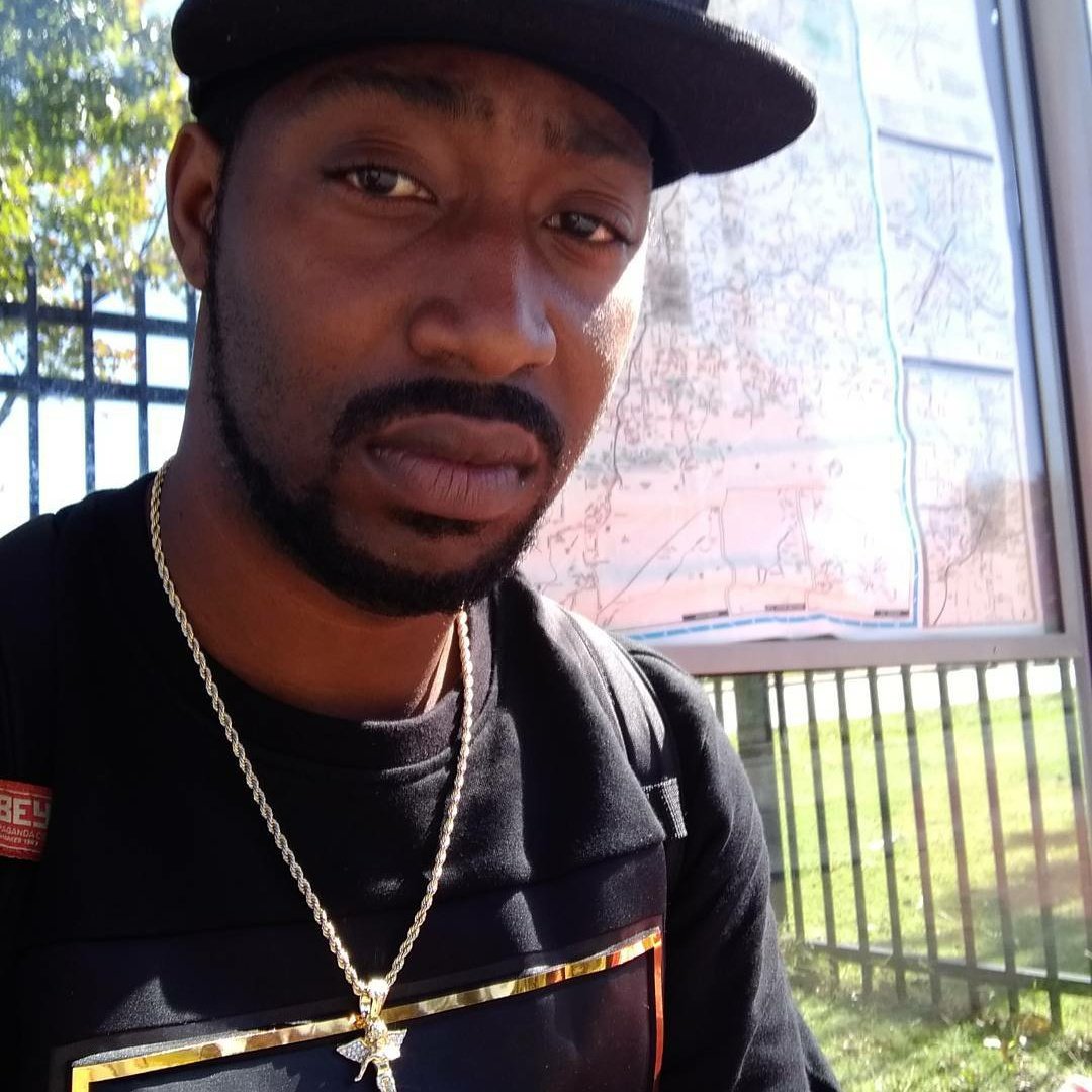 Edward Laney (RiodbdR) Twitter