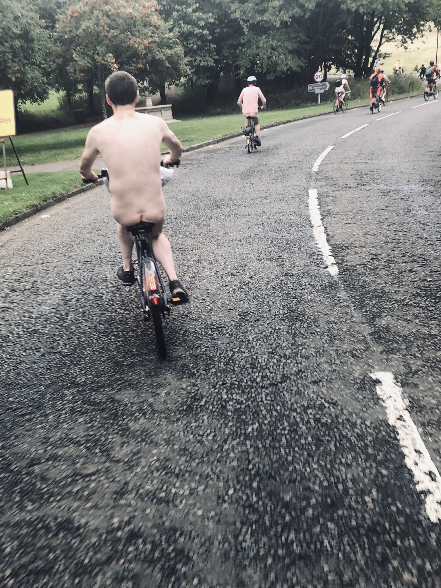 Kirsty Lewin on X: Accidentally caught the tail end of Edinburgh's World  Naked Bike Ride - well done lads 😀 t.coEeCjULxjIx  X