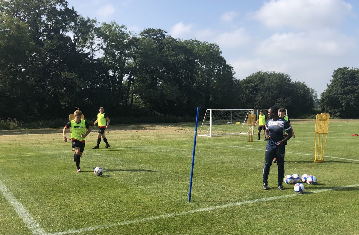 What a great morning at the training ground in the ☀️ with our FDP, YDP &amp; PDP players working hard and having fun! <a href="/ECFC_Academy/">Exeter City Academy</a> <a href="/OfficialECFC/">Exeter City FC</a> ⚽️❤️⚽️