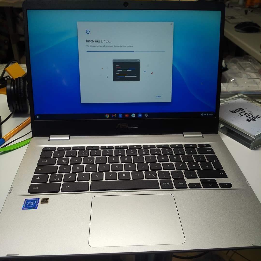 tamhanna's tweet image. #chromeos uses a #virtualmachine to provide its #linuxenvironment. I find this a pretty interesting approach, as it allows #Google to keep providing some kind of #trustedcomputing / #trustedplatform environment, while giving users some degree of…

📸 instagram.com/p/CTZxoyHjIAB/