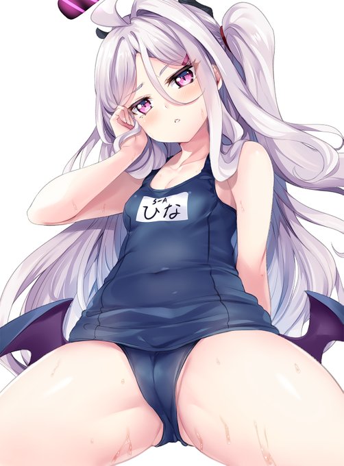 水着ヒナ。夏暑いのがまだ続いてるので・・・( ˘ω˘ ) #ブルアカ 