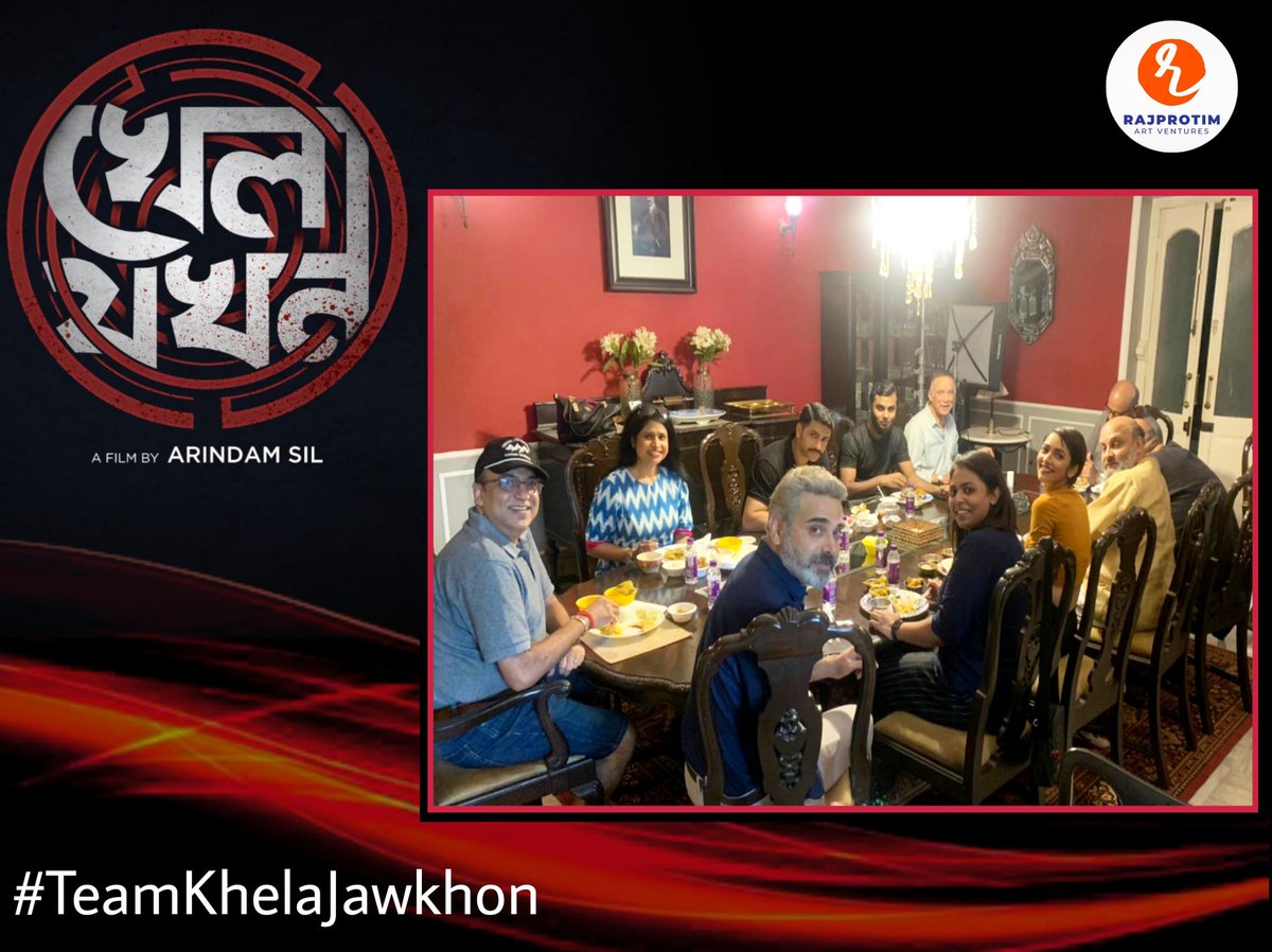 Team that eats together, stays together... 
Straight from the floor of #KhelaJawkhon. 

@silarindam @Arjun_C @HarshChhaya @susmita_cjee @ShuklaDas1 #JoydipKundu @bose_apurba 
@RajprotimArtVentures 

#TeamLunch #TeamKhelaJawkhon