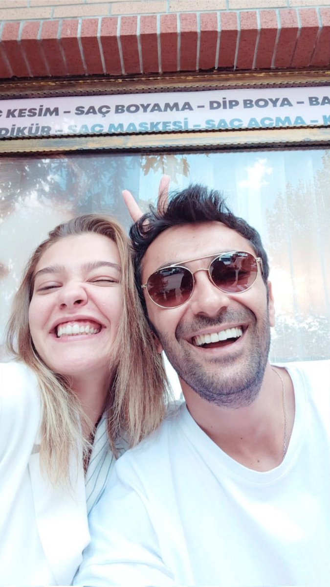 #MehmetKorhanFırat ile Melisa Döngel setten selfie🤍