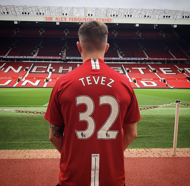 lovintagefooty's tweet photo. Great weekend so far in Manchester today we took a trip to Old Trafford  📍📸

Been here many times in the away end but it was great to get inside and take some photos with my shirts 🤩🏟

#Mufc #ManchesterUnited #United #RedDevils https://t.co/8JpEJhvp7M