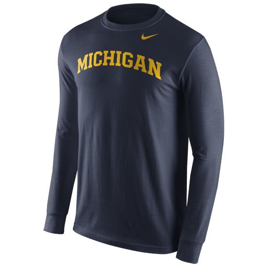 WolverineCorner's tweet photo. Gameday contests are back‼️ Here’s how to enter to win: 

- RT this tweet &amp; follow

- Reply with your score prediction for today’s game

- Predict how many yards McNamara will throw for (used as a tiebreaker)

If someone predicts the *exact* final score, they win this tee shirt! https://t.co/rm1Z2UvCRD