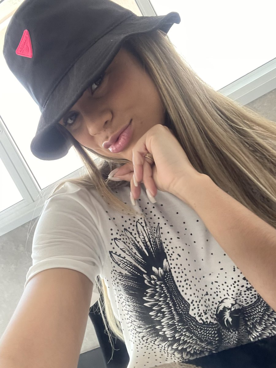 LexaOficial's tweet photo. Heyyyy https://t.co/5GxweMq5PH