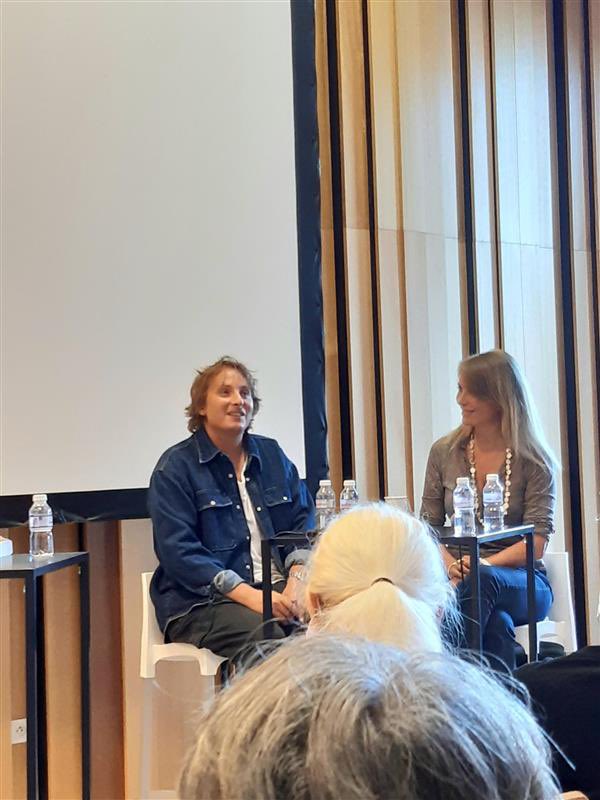 cbabulle's tweet photo. 📚📚Merci d’être venus si nombreux à la rencontre @SachaSperling @Bibideales @librairiekleber @strasbourg qui venait présenter son roman « Le Fils du pêcheur » @robert_laffont #Rentreelitteraire #Rentree2021 #roman #librairie 📚📚 https://t.co/oXZQ5IVTeI