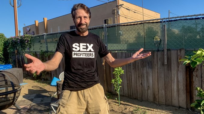 Thank you @femmepham from @AgencyBardo for my new @sexprofiteers t-shirt. 😘 https://t.co/q5BADWB1cg<a class="tags" target="_blank" title="On Twitter" href="/?out=eyJ0eXAiOiJKV1QiLCJhbGciOiJIUzUxMiJ9.eyJpYXQiOjE3MjEyMzMxMzUsImlzcyI6InR3cG9ybnN0YXJzLmNvbSIsIm5iZiI6MTcyMTIzMzEzNSwiZXhwIjoxNzUyNzY5MTM1LCJyZWRpcmVjdF91cmwiOiJodHRwczovL3R3aXR0ZXIuY29tL2ZlbW1lcGhhbSJ9.kAtblltXNb0_MvoI7N1N-5GdlBy9LsdNO4bZniLJn51w4TS_NfJZvXCfqZf7o1A2aqycT8nXmLNQ6y2CZuudQQ">@femmepham</a><a class="tags" target="_blank" title="On Twitter" href="/?out=eyJ0eXAiOiJKV1QiLCJhbGciOiJIUzUxMiJ9.eyJpYXQiOjE3MjEyMzMxMzUsImlzcyI6InR3cG9ybnN0YXJzLmNvbSIsIm5iZiI6MTcyMTIzMzEzNSwiZXhwIjoxNzUyNzY5MTM1LCJyZWRpcmVjdF91cmwiOiJodHRwczovL3R3aXR0ZXIuY29tL0FnZW5jeUJhcmRvIn0.kqgRKUx_h2LXd9z5L7IKWkqflnwfJF59m_pd2U7cIUkB4INjcSkcw7RJbUD5CKRUCk_Ef8164RZgjLFPnCYbng">@AgencyBardo</a>