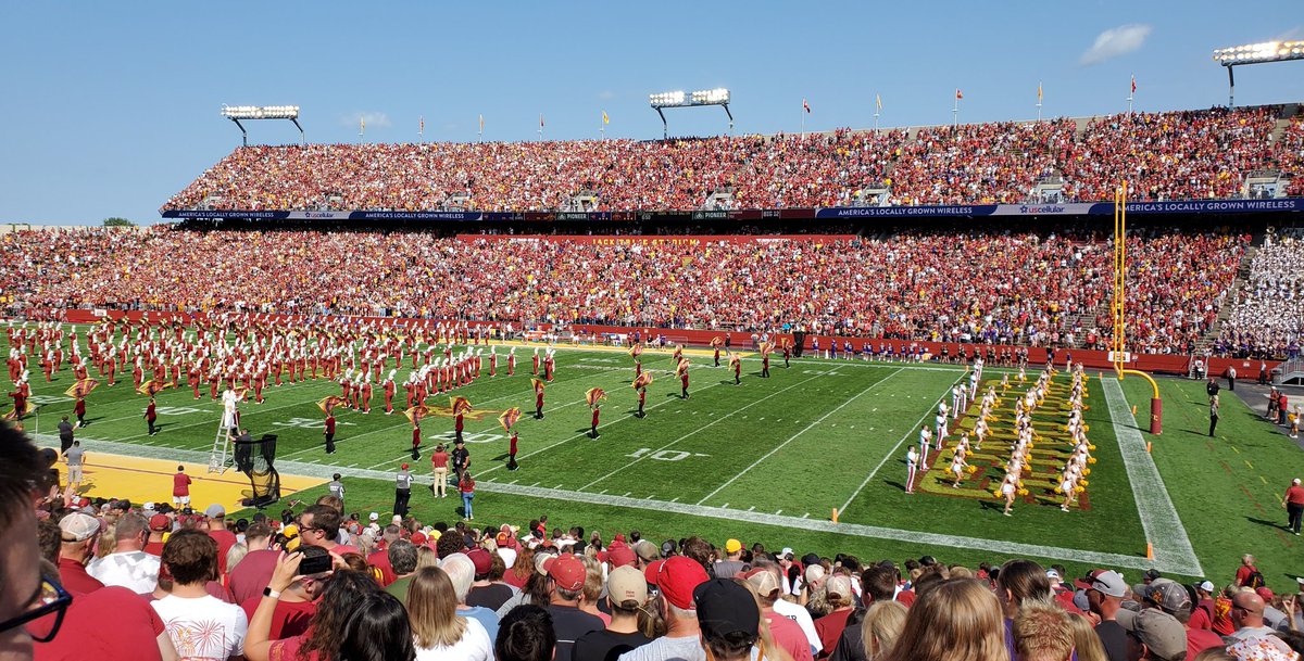 Eat your heart out PAC-12. This isn't 25% capacity. #CyclONEnation
