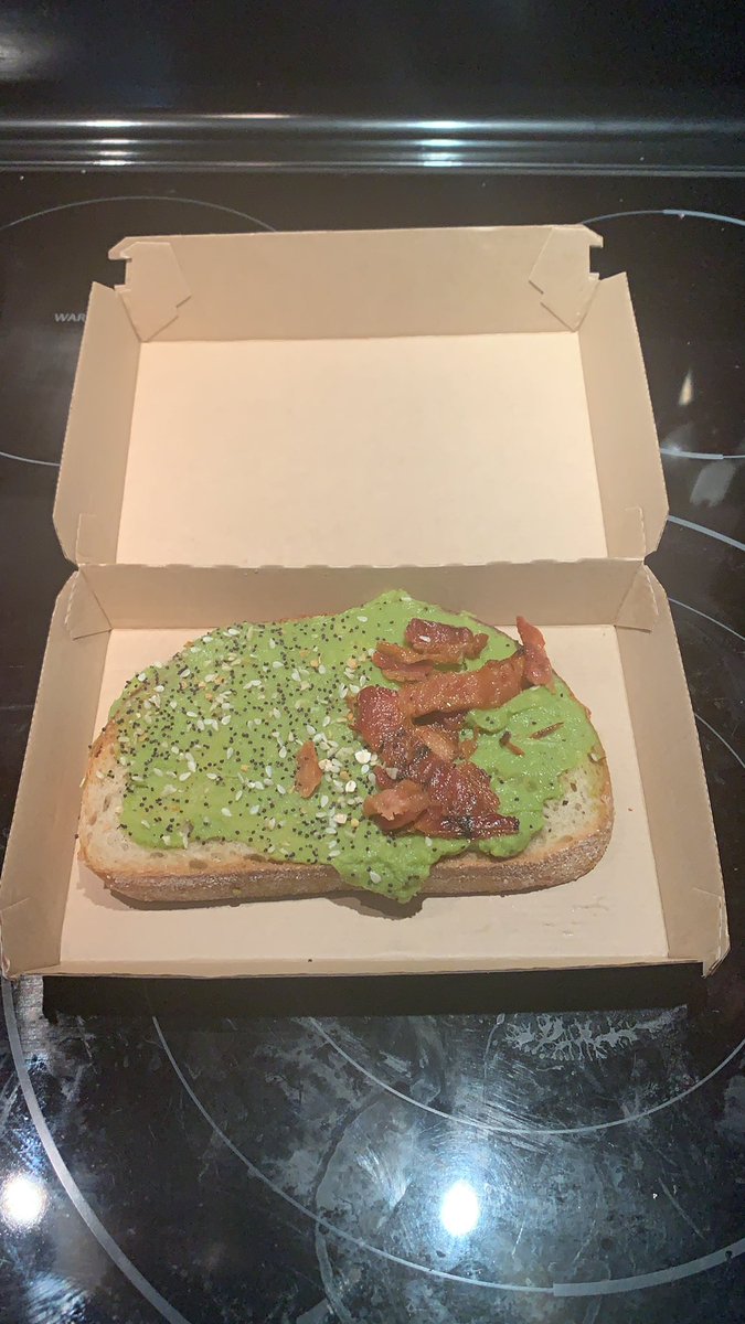 austin_ufc's tweet photo. @HypK3nz @dunkindonuts Wow @dunkindonuts really hooks it up with that $1.50 up charge for bacon. You really get your money’s worth🙄 https://t.co/70Euu69aMO