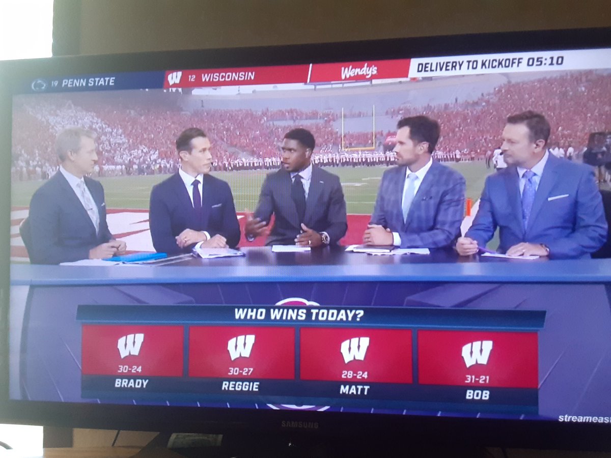 TonyAndrock's tweet photo. Lol great picks by the 'analysts' 😳
Death, taxes & no respect for Penn State football.
@ReggieBush @Brady_Quinn @MattLeinartQB #WisconsinBEAT https://t.co/UqE63S5Zpk