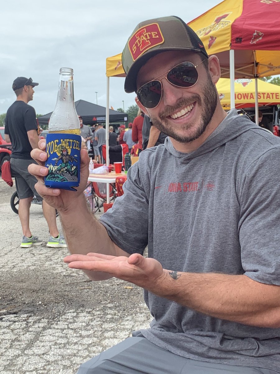 marthastetzel's tweet photo. ⁦@KoeWetzel⁩  still rockin in Iowa        #ISU #Cyclones ⁦@wil_stetzel⁩ https://t.co/9Elbo4hb5l