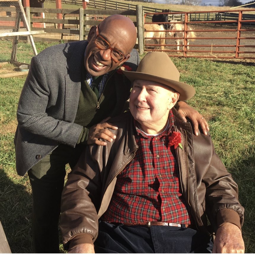 alroker's tweet image. We lost Willard Scott passed peacefully at 87 surrounded by family, including his daughters Sally and Mary and his lovely wife, Paris. He was truly my second dad and am where I am today because of his generous spirit. Willard was truly a broadcast #icon
