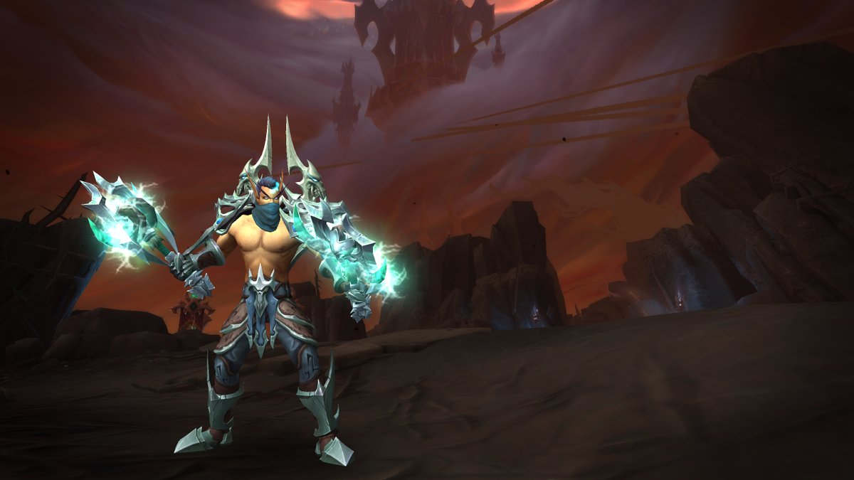 aramisx's tweet photo. Playing with some new pieces I got in SoD...new dominated t-mog set-up...I like it.

@Warcraft #ChainsofDomination https://t.co/IacSRdpser