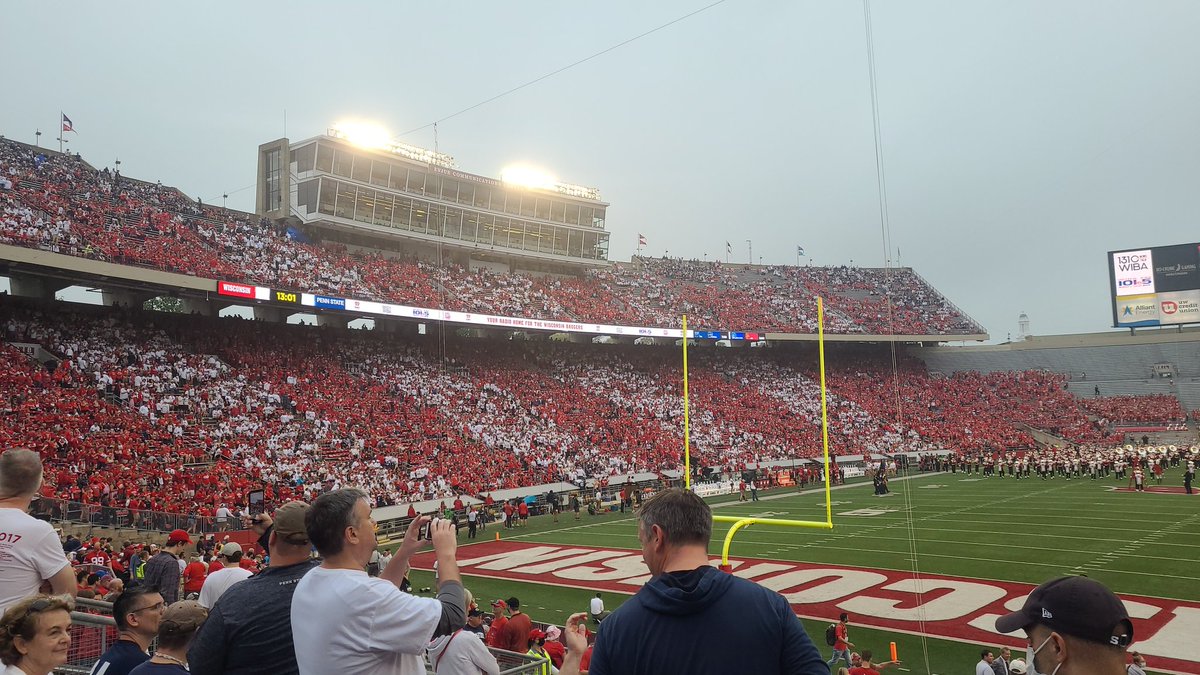 BadgerSaffa's tweet photo. We are supposed to sit in red and white stripes but there is a definite part of my section wearing blue and I'm in the white section. #missedthememo #badgers https://t.co/rP5oWrTg1n