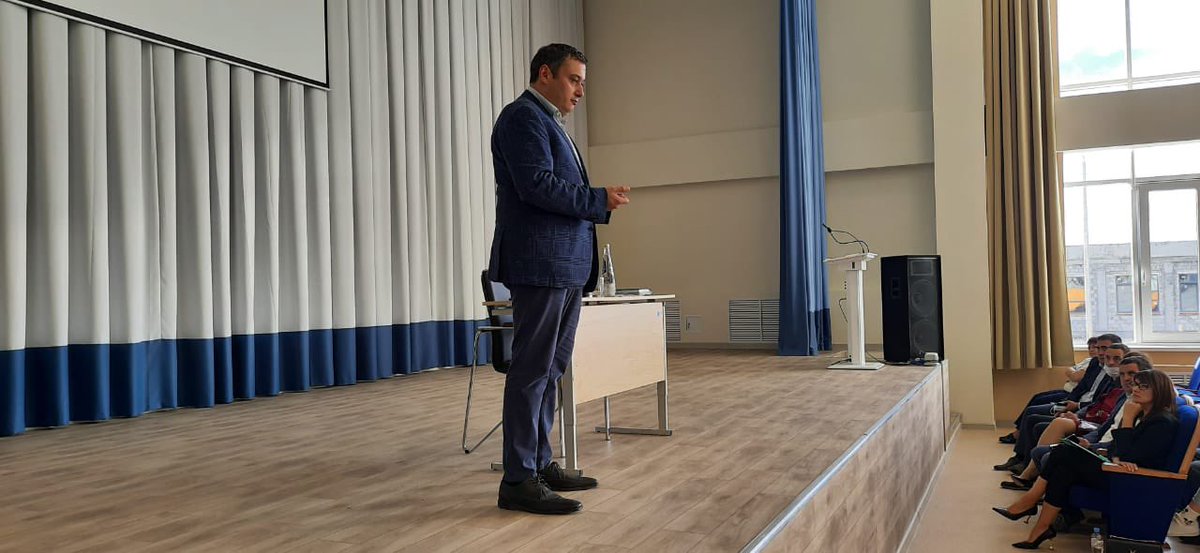 Александр Хинштейн tweet media