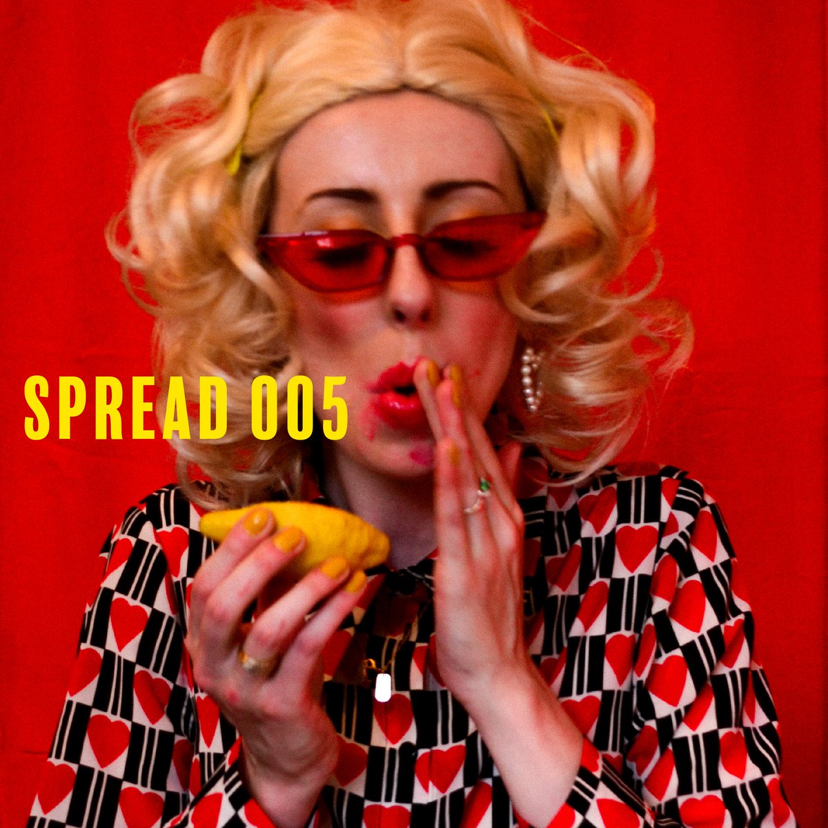 SpreadIreland's tweet image. Read the third &amp;amp; final part of The Prodigal Sun story below and have a look at the new sexy addition to Spread 005 (a poster designed by Mairead Mullan). All previous orders will receive a poster. 

Preview/purchase on our Bandcamp: spreadzine.bandcamp.com/merch/spread-0…

POSTING ON MONDAY 🎊🎉