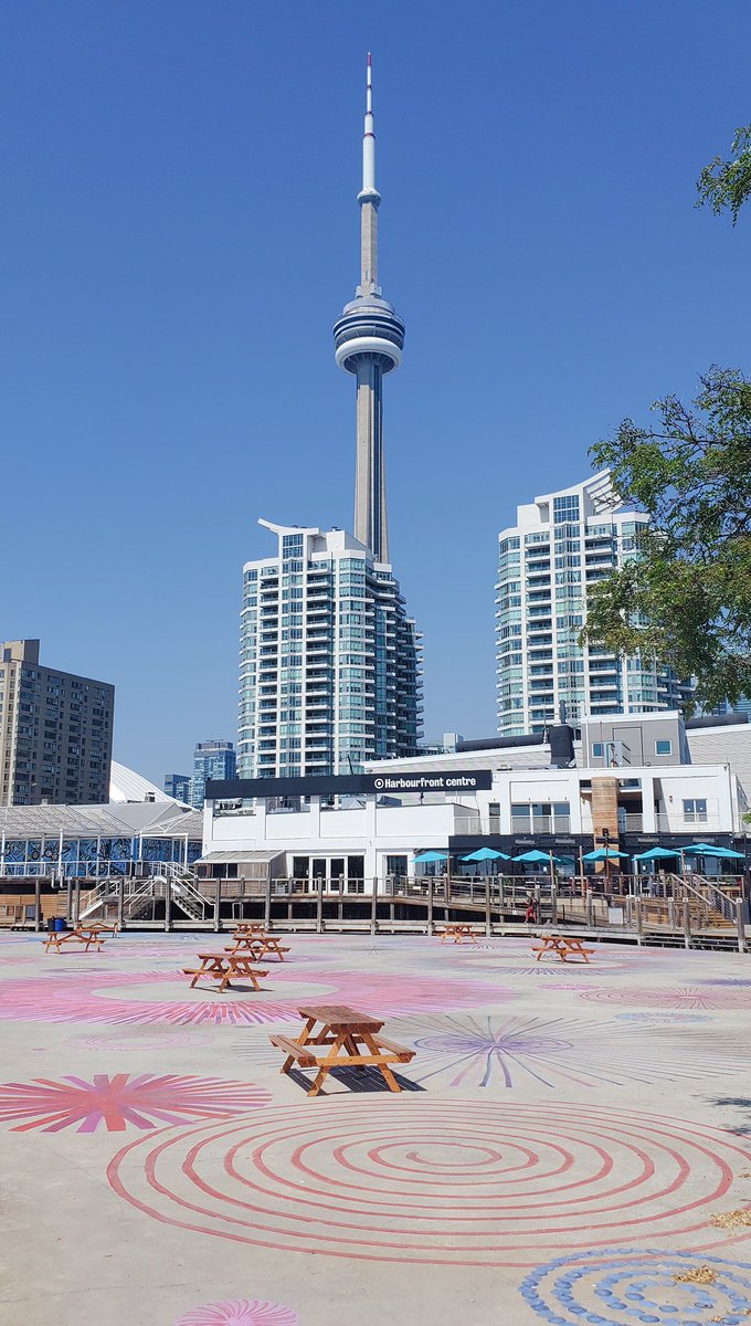 Happy Labour Day Long Weekend!

#LaborDayWeekend #Blessed #HarbourfrontToronto #WaterfrontToronto #CNTower #NoFilter