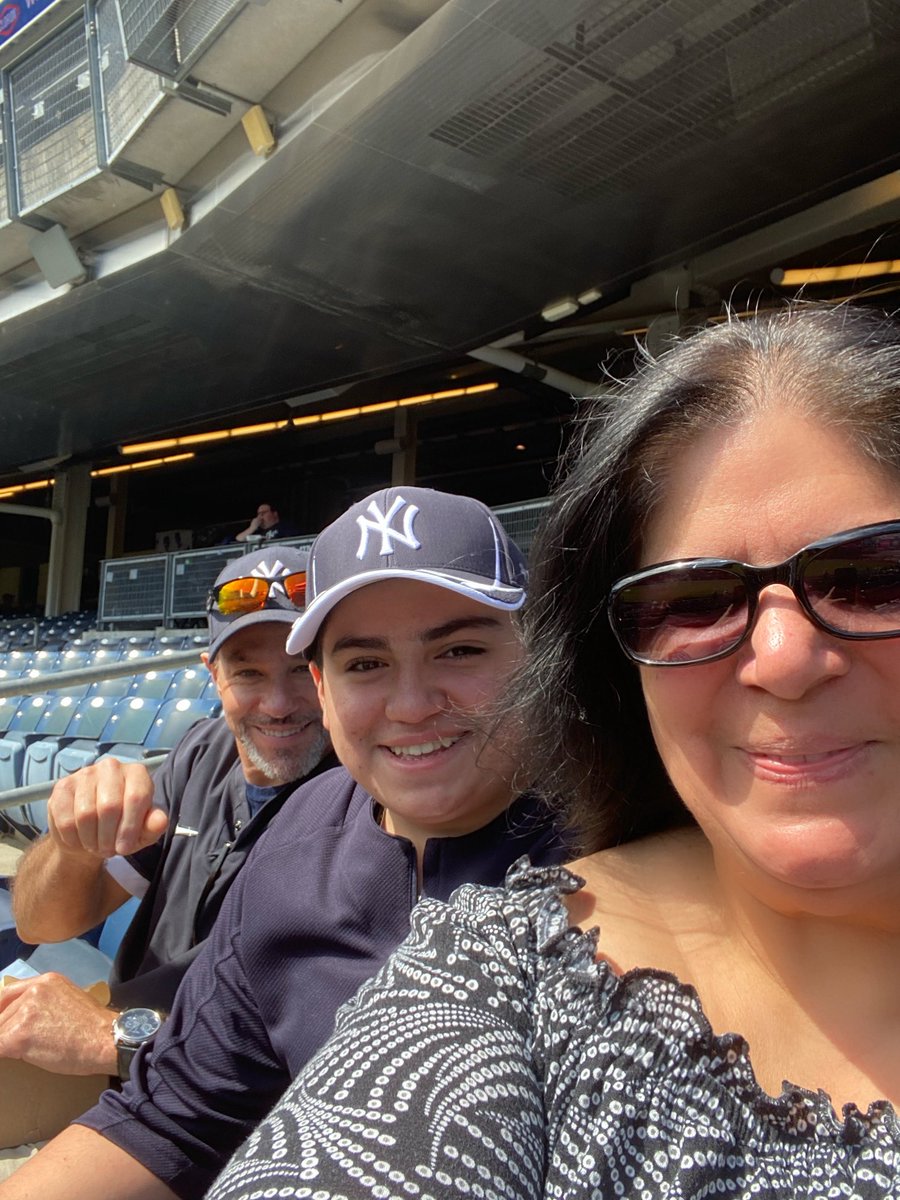 lmcjalonso's tweet image. #ATTNYY Go Yankees Go!! We love you!!