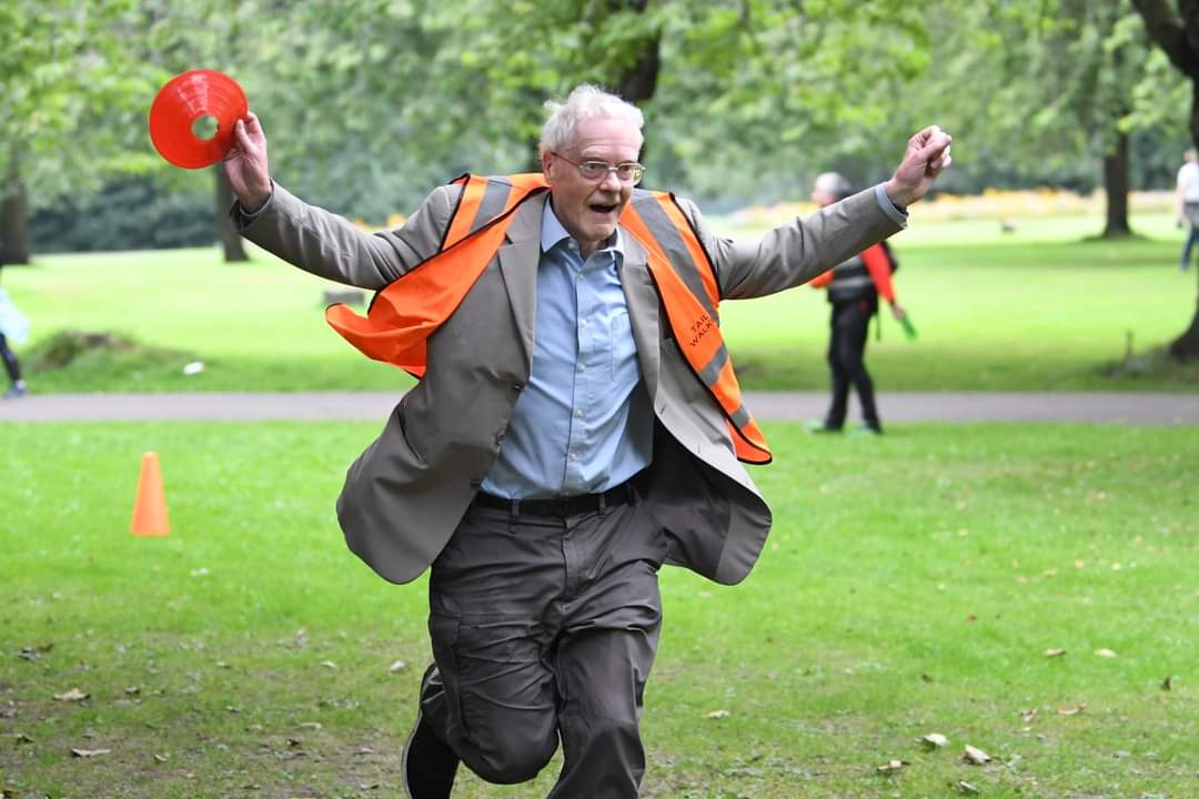 I often tell people, if they want to truly understand what parkrun is really about and what it means to EVERYONE who takes part, you need to stick around until the last person has crossed the finish line, I think this picture totally proves my point! Just wonderful! #parkrunuk