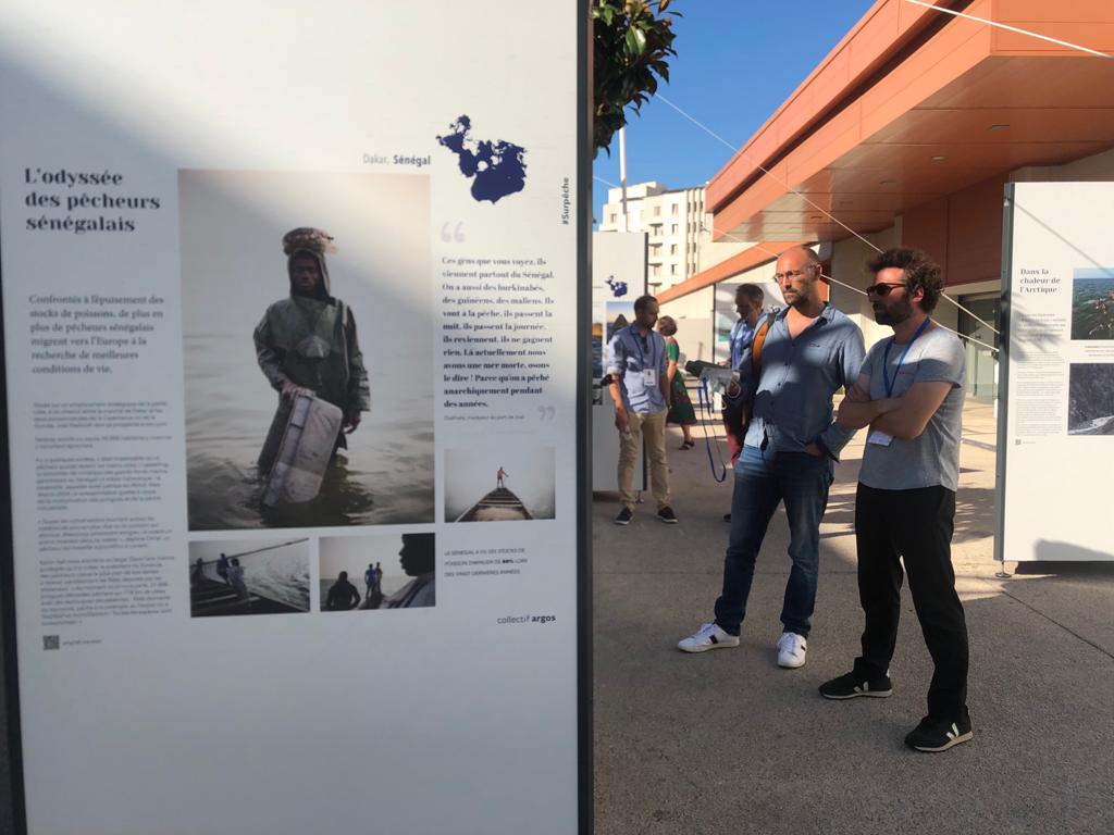 CollectifArgos's tweet photo. Juste avant de présenter "Animal" en avant-première, @cdion est passé voir #Amer, en voisin/collègue de lutte de toujours.
Evidemment, il ne pouvait rater le mook @KaizenMag (qu'il avait sûrement déjà ! ;-)
Hâte de découvrir "Animal" !
@IUCN #Marseille #AccaperementDesMers https://t.co/YKvCtvQrNe