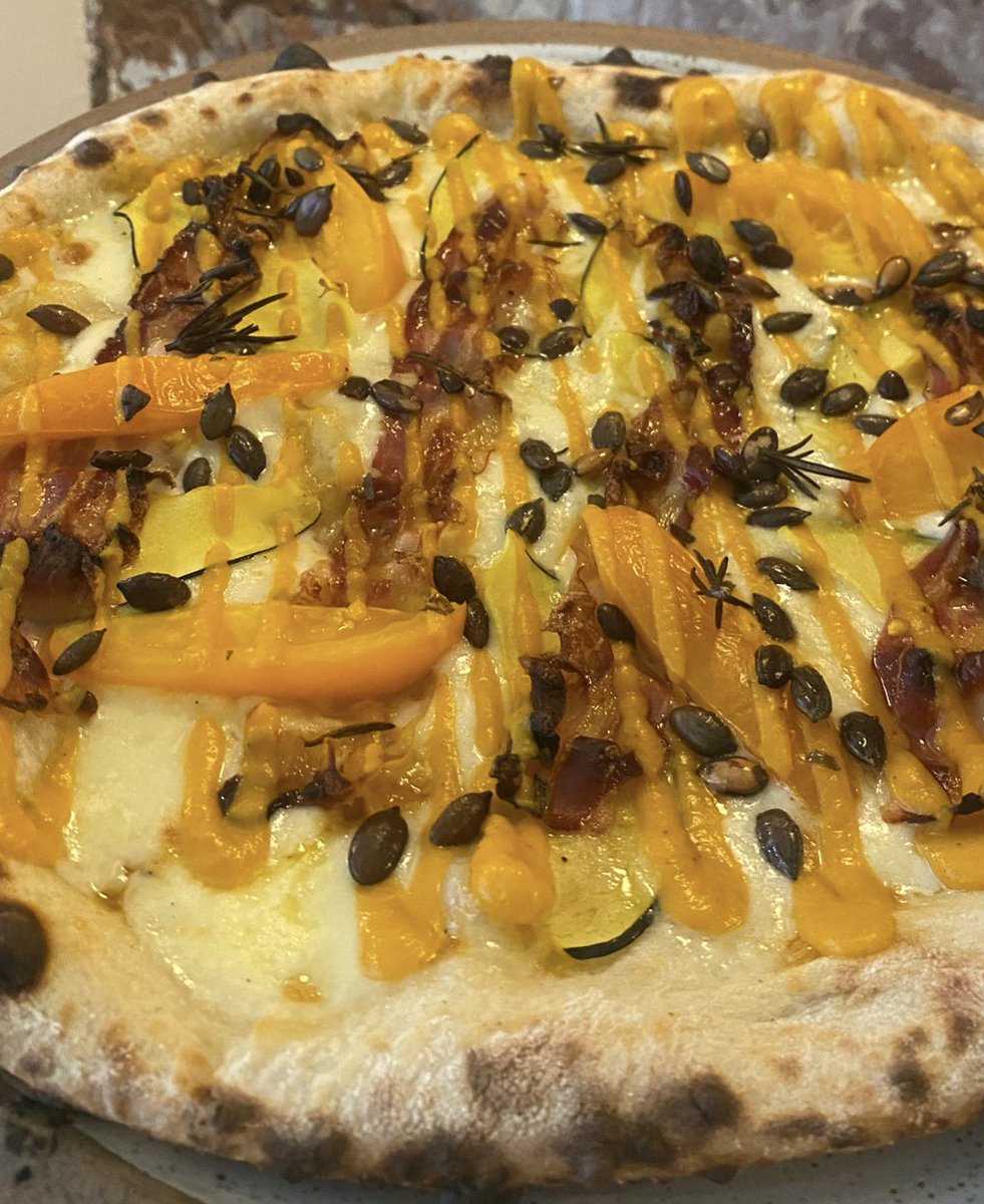 This week’s special - 
Pancetta, Summer Squash puree, Yellow Plum tomatoes, Pumpkin seeds, Sliced Pumpkin, Fior di Latte (White base)
Available on UberEats for delivery and ottojq.square.site for collections