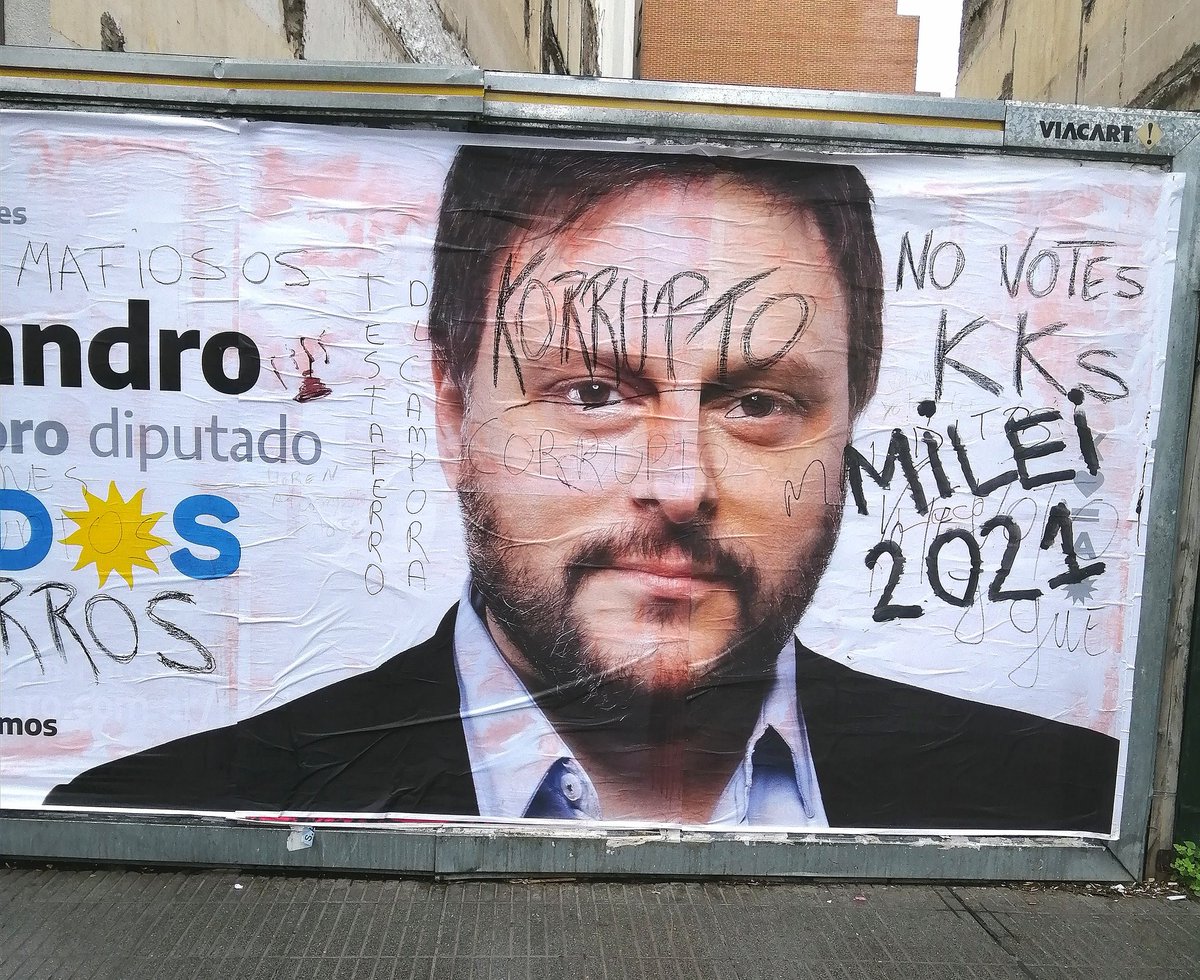 rosariocollico's tweet photo. Un éxito la campaña del #Fibron de @agencialavieja
Belgrano. https://t.co/ZJdlavZUSl