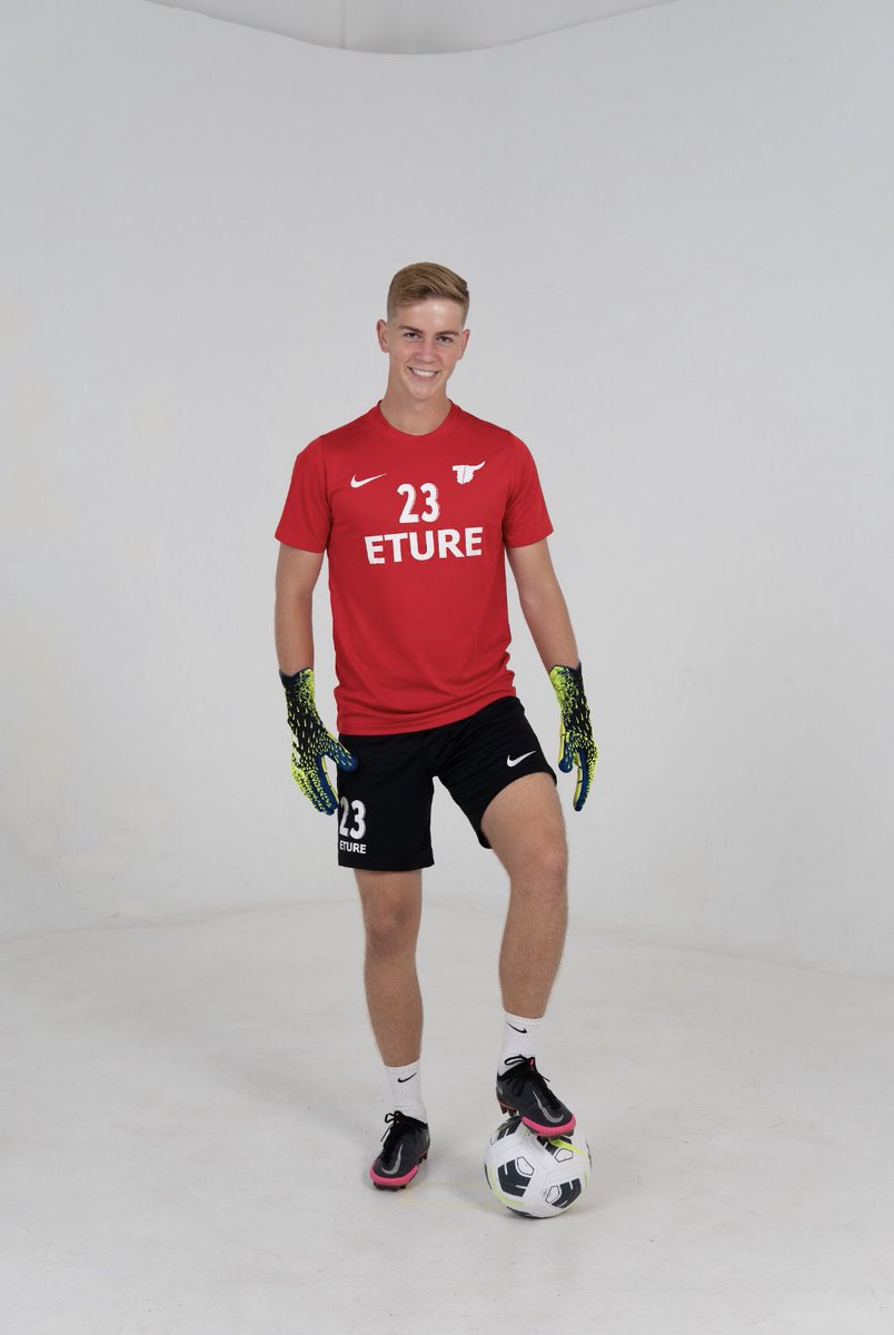 Game Day! 
Rewarding way to end another week of hard work #vamos