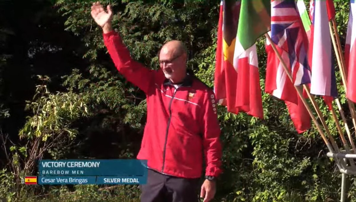 #E3DCMaribor21

¡Nueva medalla de César!

PÓDIUM ARCO DESNUDO HOMBRES
🥇Pettersen 🇸🇪
🥈César Vera 🇪🇦
🥉Budiak 🇷🇺

Con dos medallas de plata y una de bronce, el balear de origen sevillano se erige en uno de los protagonistas indiscutibles del Europeo de 3D en Maribor.

#TeamRFETA