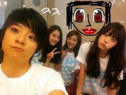 fxfiIe's tweet photo. #12yearspurelovefx 🤍 https://t.co/Qc3bLMJPSs