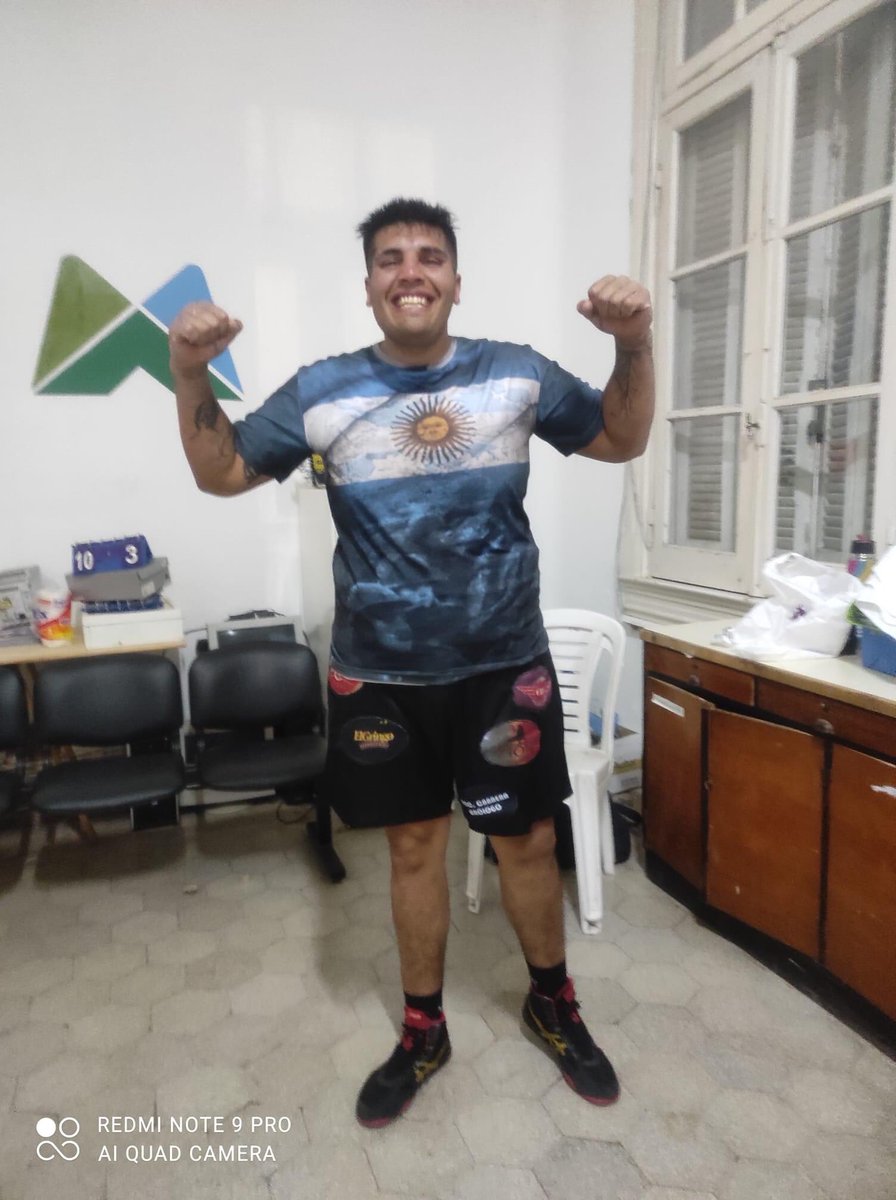 AruBraca's tweet photo. Mi felicidad es única volvimos para quedarnos 
Por esos sueños que de chico creía  que nunca llegarían hoy me dan una hermosa noticia sábado 16 de octubre estaré peleando por la te para la promotora del chino Maidana por el título sudamericano vs Jorge arias @chinomaidanapro https://t.co/eZynThAdll